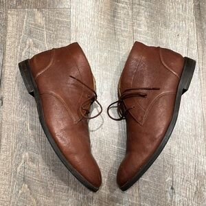 Clarks Chukka Mens British Tan Leather lace up ankle boots size 10.5